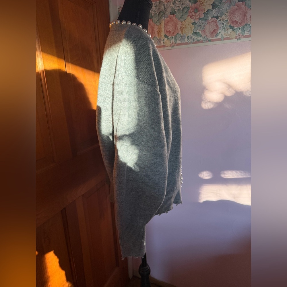 Commense Pearl Trim Ripped Hem Cardigan - Picture 8 of 16